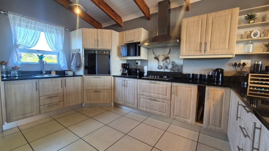 3 Bedroom Property for Sale in Calypso Beach Western Cape